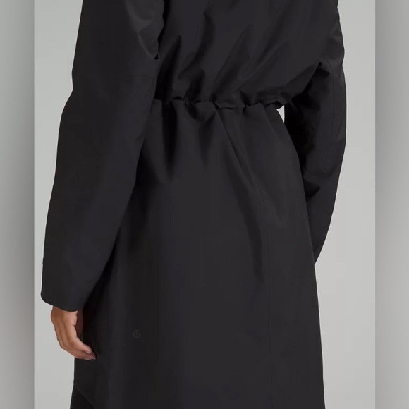 Lululemon || Black Rain Rebel Insulated Jacket - Picture 4 of 6